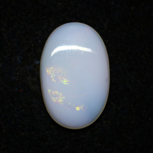 Australian Opal With Fire - 4.00 Carat / 4.50 Ratti