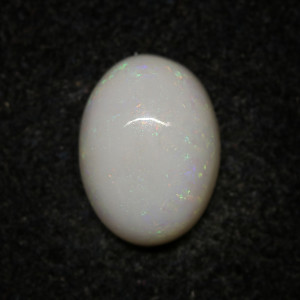 Australian Opal With Fire - 4.13 Carat / 4.50 Ratti