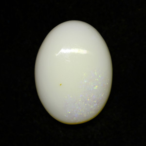 Australian Opal With Fire - 4.25 Carat / 4.50 Ratti