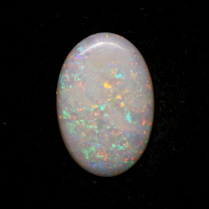 Australian Opal With Fire - 4.10 Carat / 4.50 Ratti